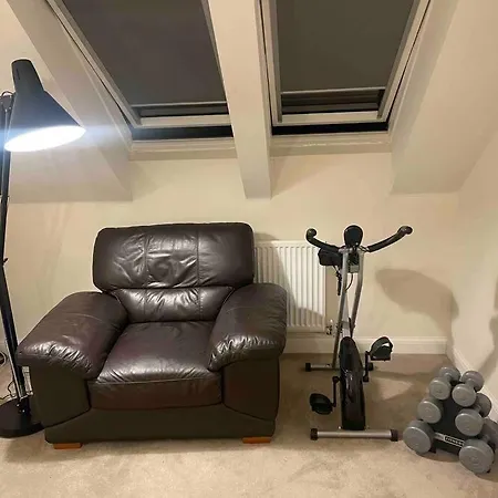 Unique 3 Bed In Patchway.