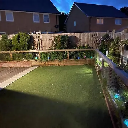 Unique 3 Bed In Patchway. * Bristol